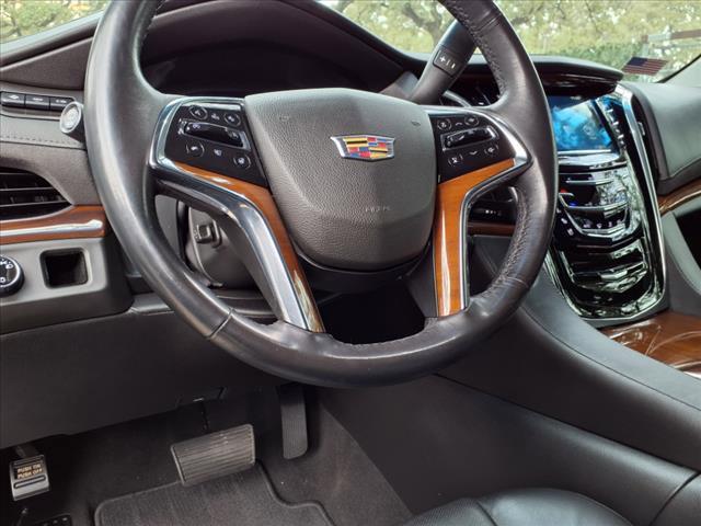 used 2020 Cadillac Escalade car, priced at $39,313