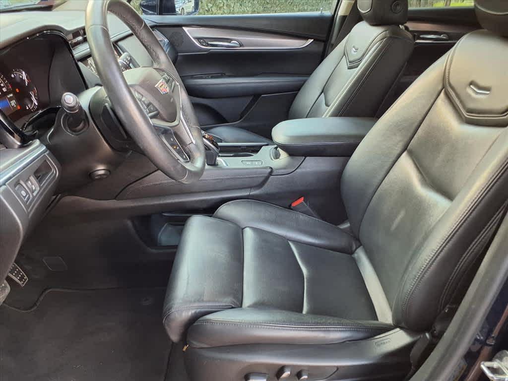 used 2017 Cadillac XT5 car, priced at $16,998