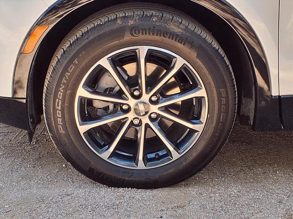 used 2024 Cadillac XT4 car, priced at $40,818