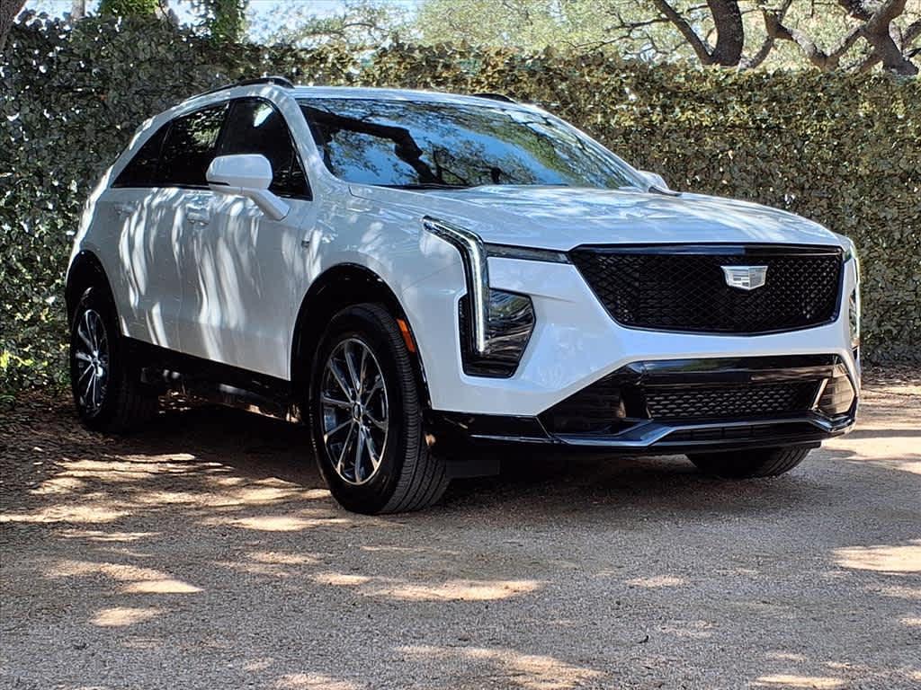 used 2024 Cadillac XT4 car, priced at $40,818