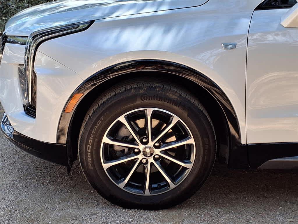 used 2024 Cadillac XT4 car, priced at $40,818