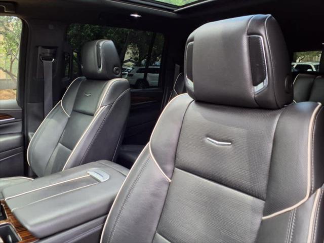 used 2022 Cadillac Escalade ESV car, priced at $52,818