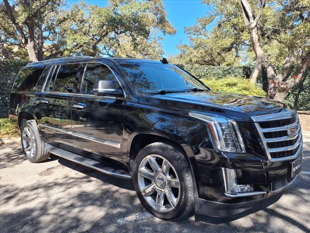 used 2020 Cadillac Escalade ESV car, priced at $39,998