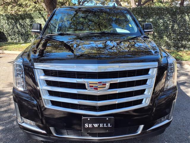 used 2020 Cadillac Escalade ESV car, priced at $39,998