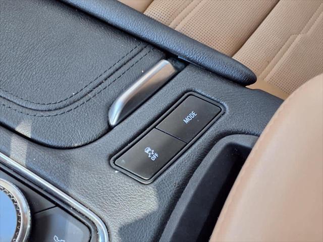 used 2022 Cadillac XT6 car, priced at $36,998