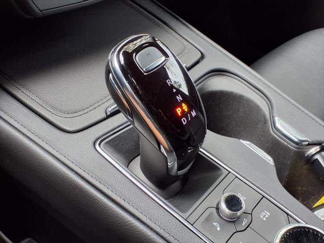 used 2024 Cadillac XT4 car, priced at $44,313