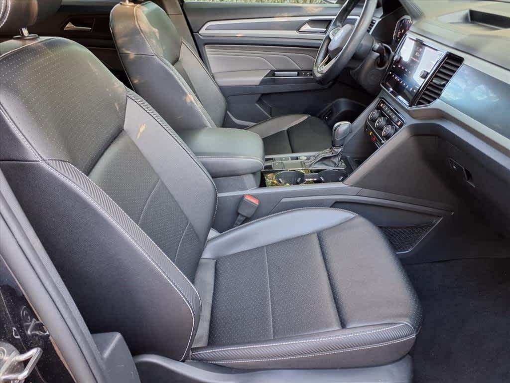 used 2021 Volkswagen Atlas Cross Sport car, priced at $27,998