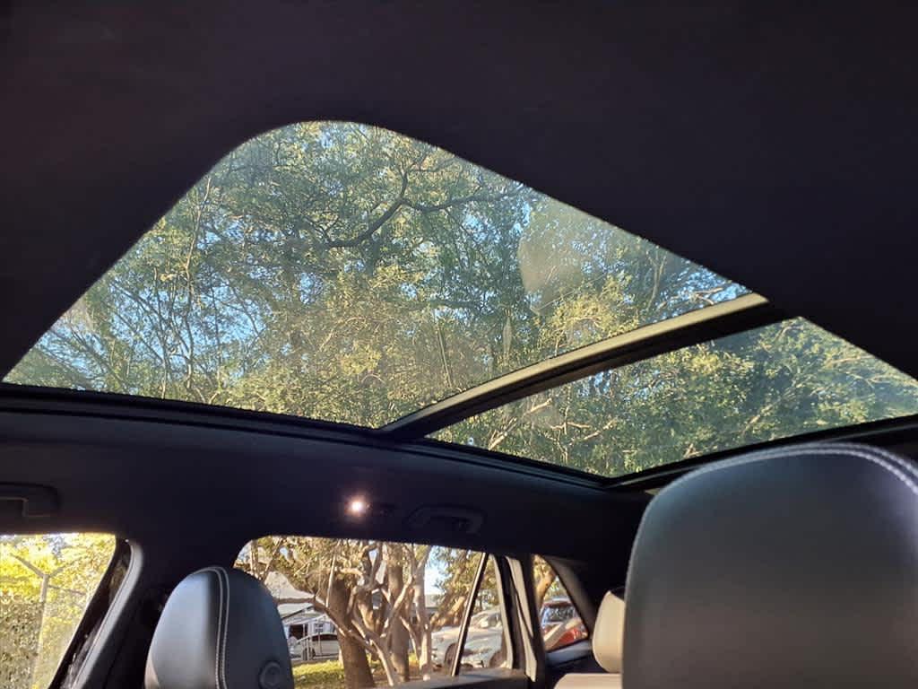 used 2021 Volkswagen Atlas Cross Sport car, priced at $27,998