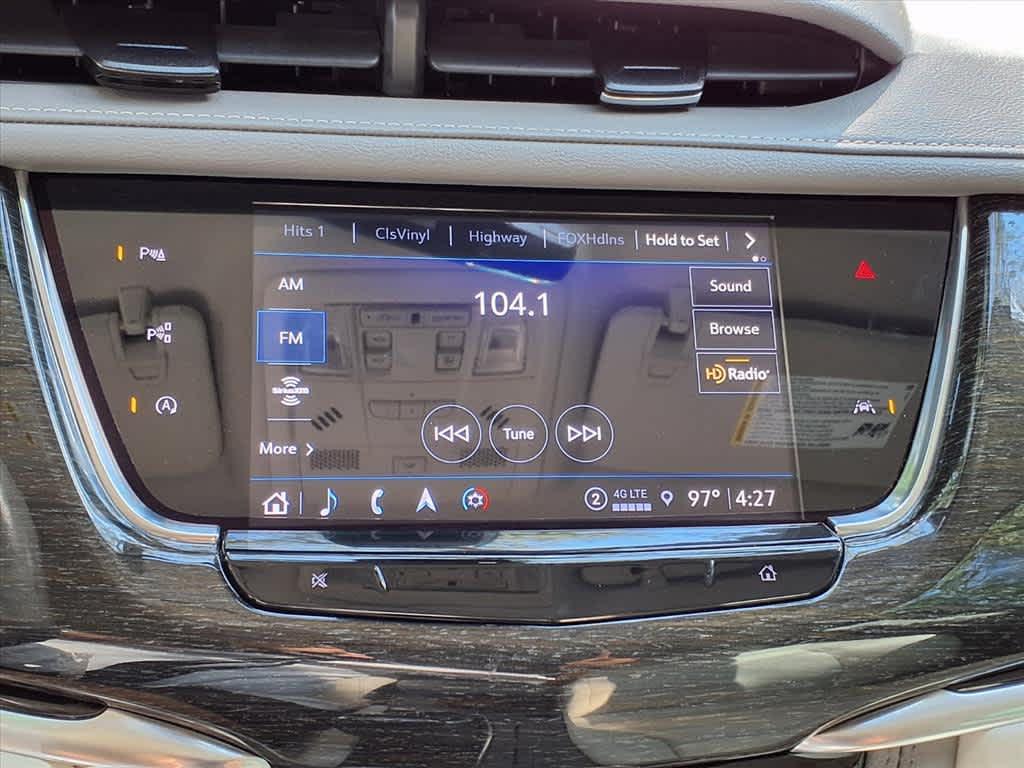 used 2022 Cadillac XT6 car, priced at $36,313