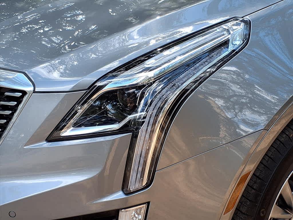 used 2023 Cadillac XT5 car, priced at $34,998