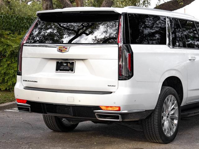 used 2022 Cadillac Escalade ESV car, priced at $73,988