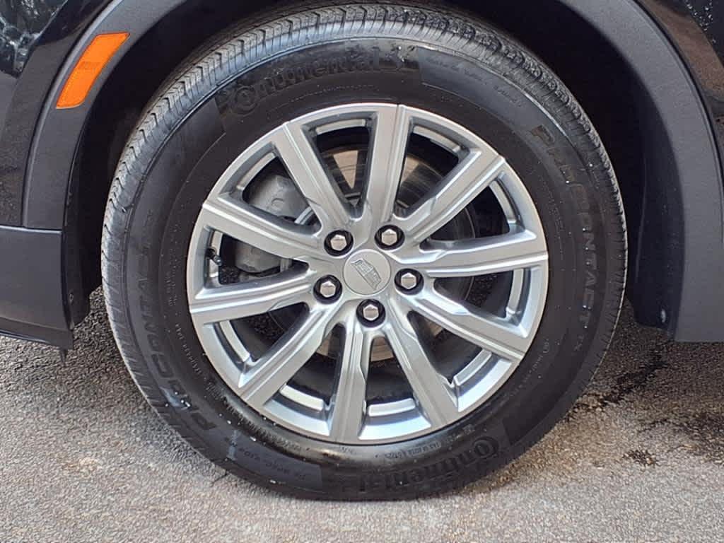 used 2023 Cadillac XT4 car, priced at $26,818