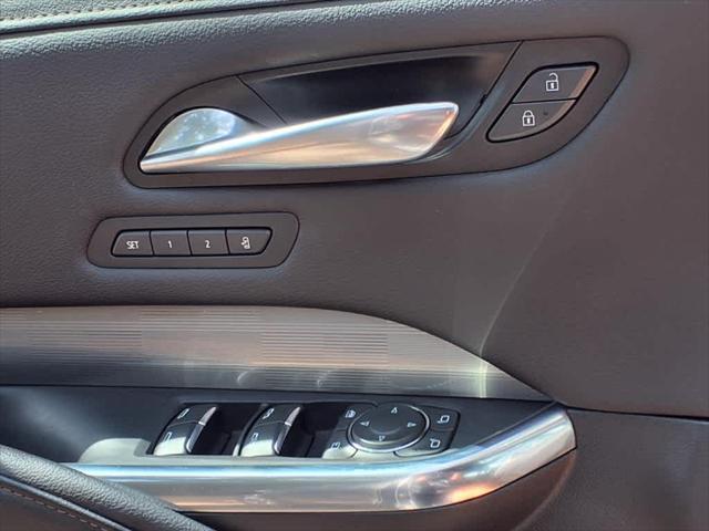 used 2024 Cadillac XT4 car, priced at $35,936