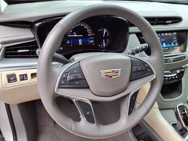 used 2017 Cadillac XT5 car, priced at $18,998