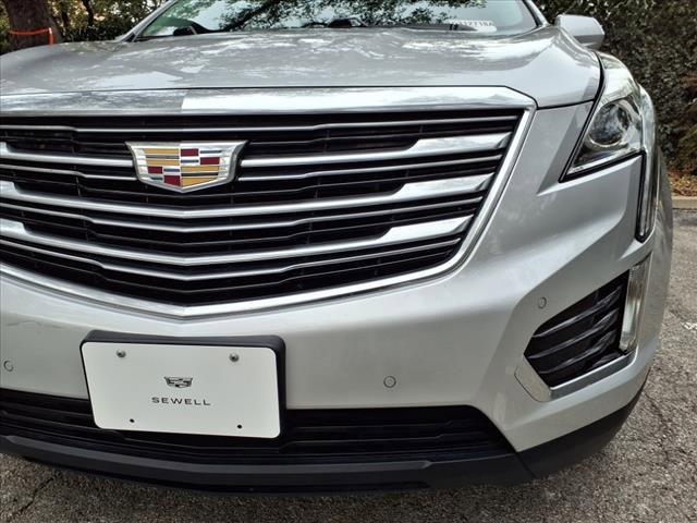 used 2017 Cadillac XT5 car, priced at $18,998