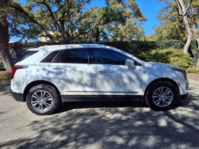 used 2022 Cadillac XT5 car, priced at $27,998