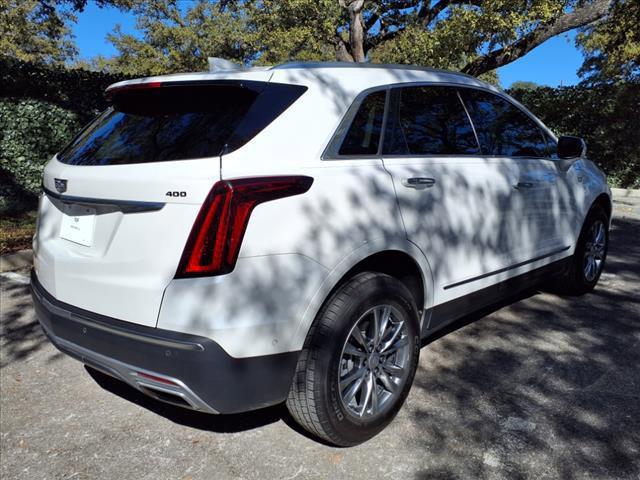 used 2022 Cadillac XT5 car, priced at $27,998