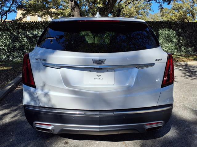 used 2022 Cadillac XT5 car, priced at $27,998