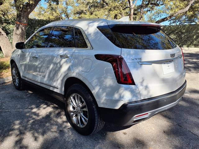 used 2022 Cadillac XT5 car, priced at $27,998