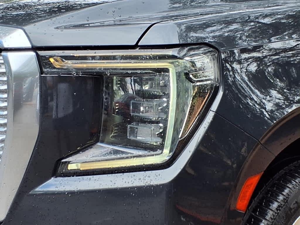 used 2021 GMC Yukon car, priced at $49,818