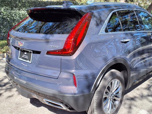 used 2024 Cadillac XT4 car, priced at $41,998