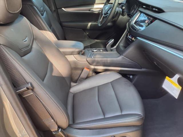used 2024 Cadillac XT5 car, priced at $37,998