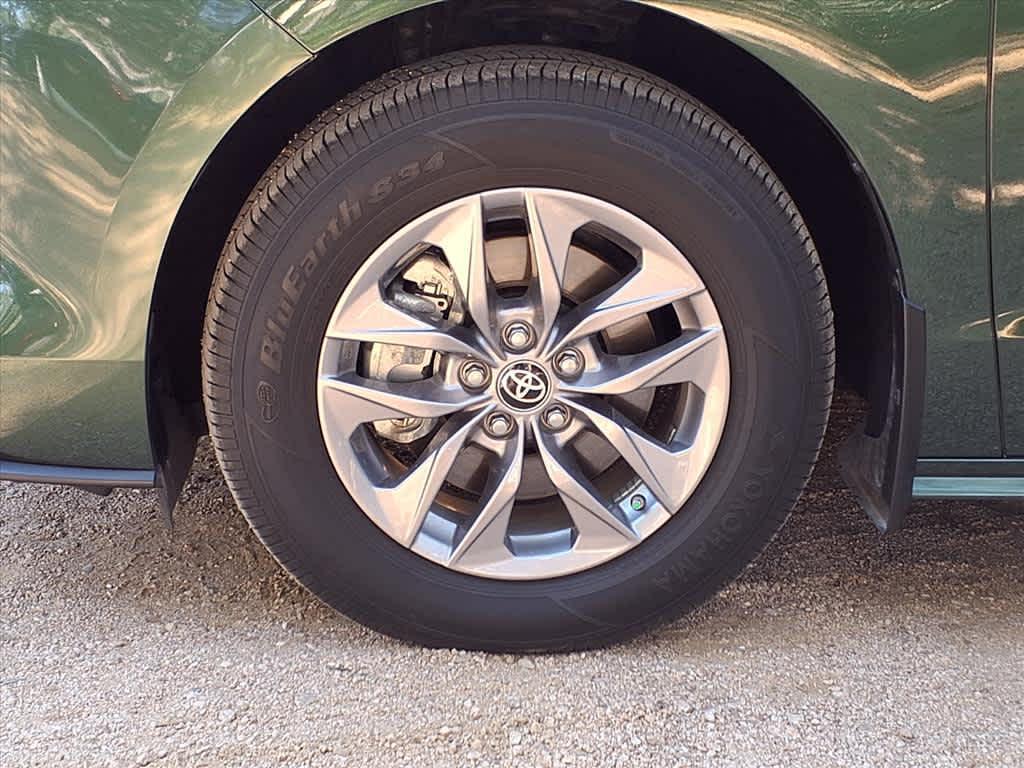 used 2025 Toyota Sienna car, priced at $44,818