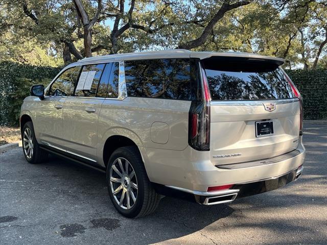 used 2023 Cadillac Escalade ESV car, priced at $89,999