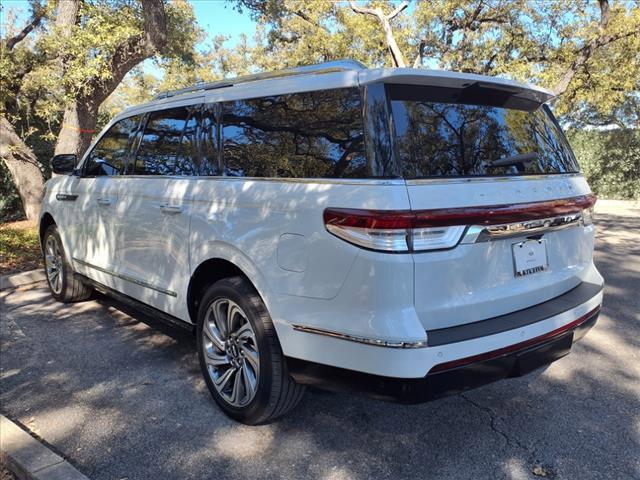 used 2023 Lincoln Navigator car, priced at $69,998