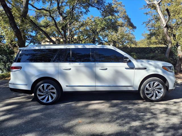 used 2023 Lincoln Navigator car, priced at $69,998