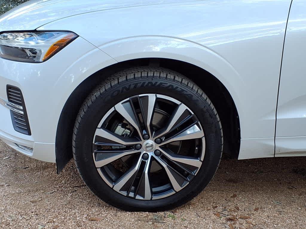 used 2022 Volvo XC60 car, priced at $24,818
