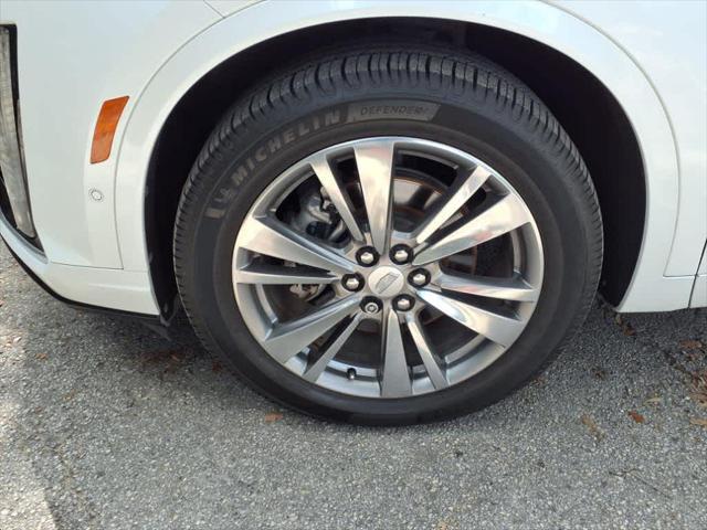 used 2021 Cadillac XT6 car, priced at $37,998