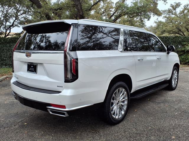 used 2022 Cadillac Escalade ESV car, priced at $69,998