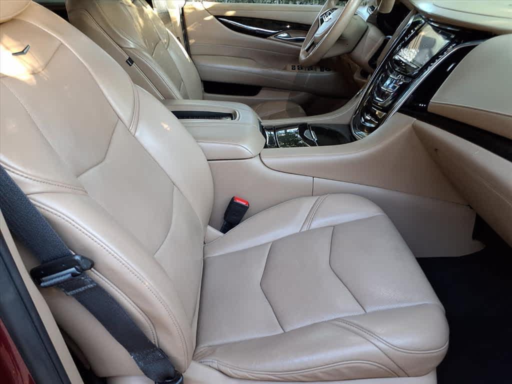 used 2019 Cadillac Escalade car, priced at $35,998