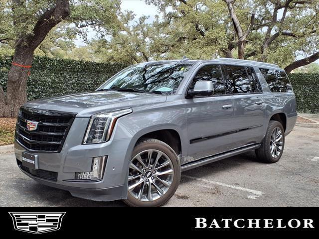 used 2020 Cadillac Escalade ESV car, priced at $34,999