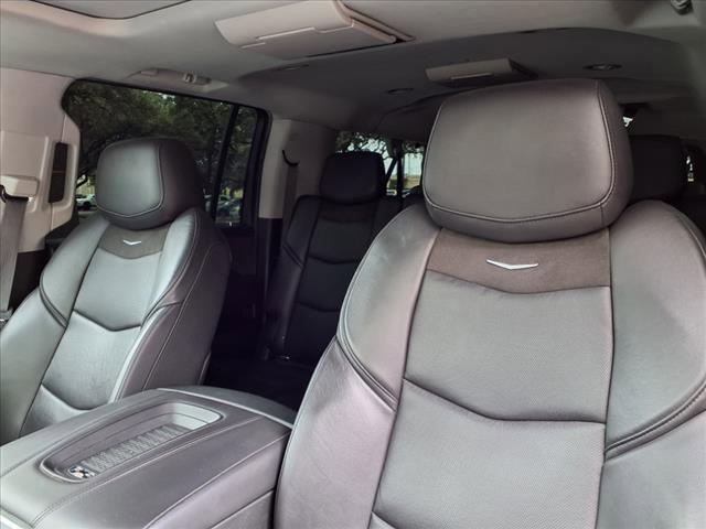 used 2020 Cadillac Escalade ESV car, priced at $34,999