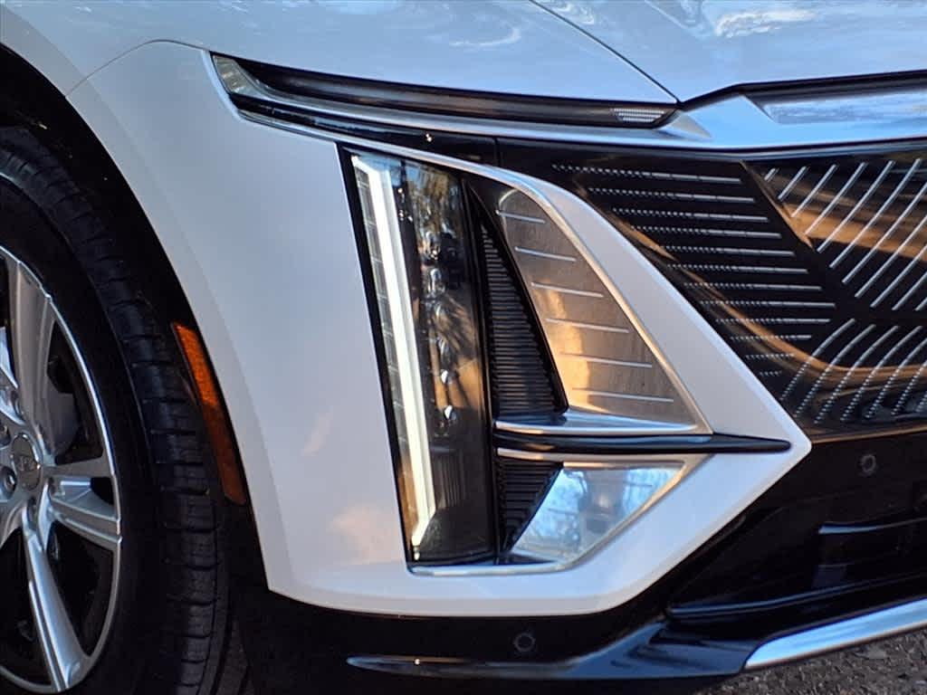 used 2024 Cadillac LYRIQ car, priced at $35,818