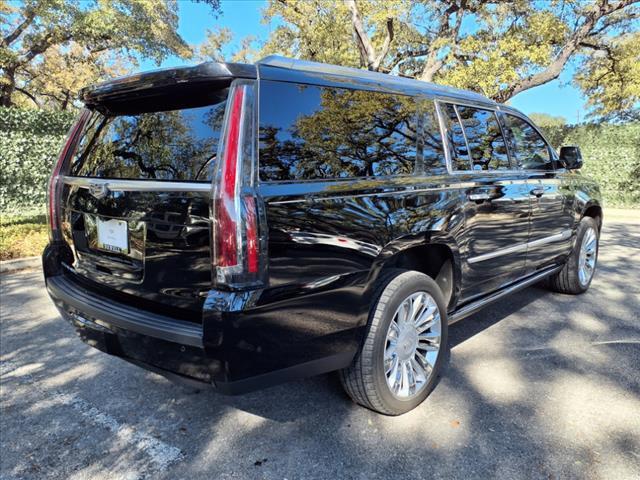 used 2019 Cadillac Escalade ESV car, priced at $43,998