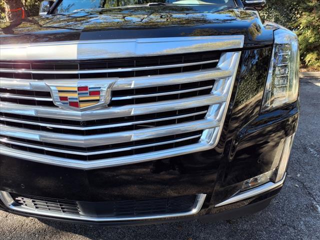 used 2019 Cadillac Escalade ESV car, priced at $43,998