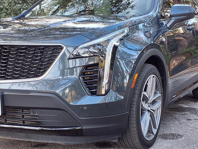 used 2020 Cadillac XT4 car, priced at $27,998