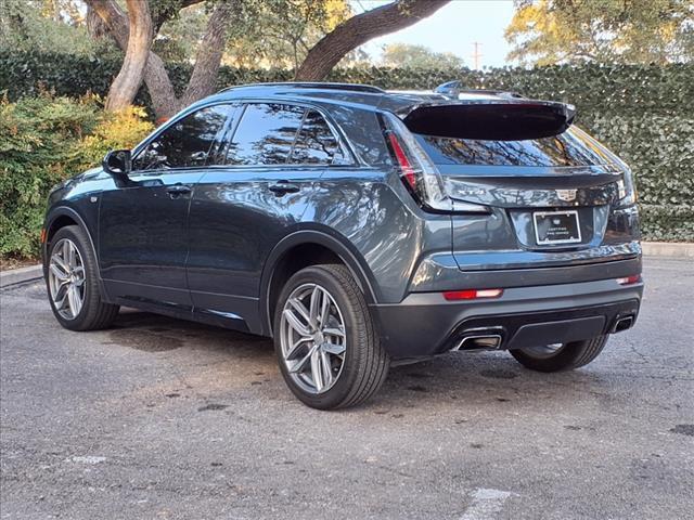 used 2020 Cadillac XT4 car, priced at $27,998