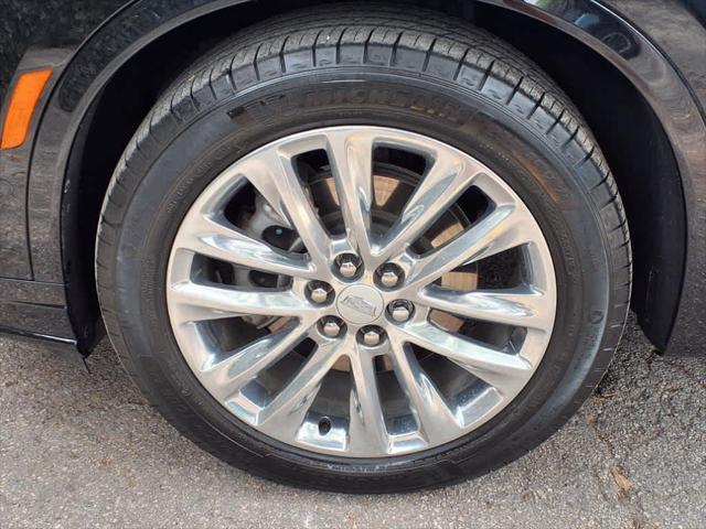 used 2023 Cadillac XT6 car, priced at $38,818