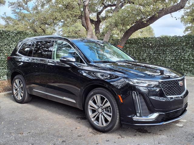 used 2021 Cadillac XT6 car, priced at $33,888