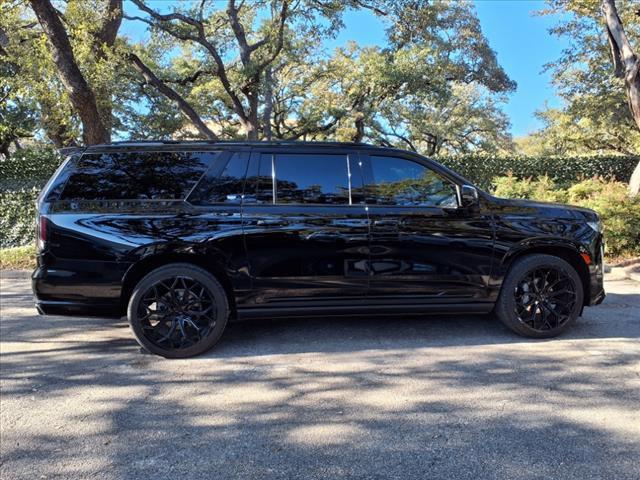 used 2022 Cadillac Escalade ESV car, priced at $74,998