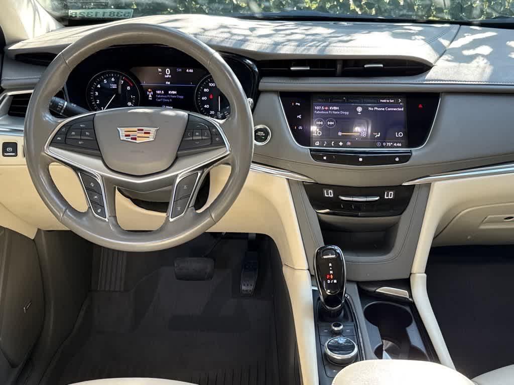 used 2020 Cadillac XT5 car, priced at $24,998
