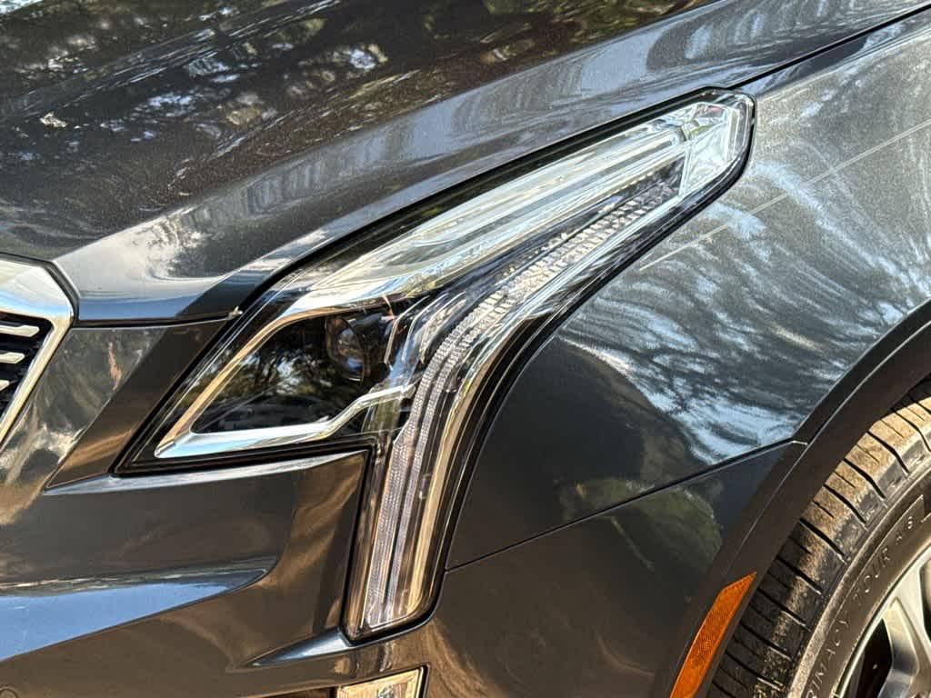 used 2020 Cadillac XT5 car, priced at $24,998