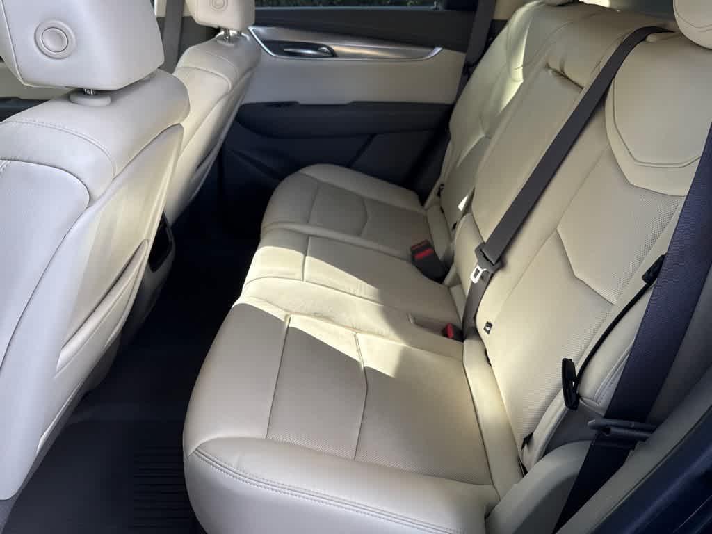 used 2020 Cadillac XT5 car, priced at $24,998