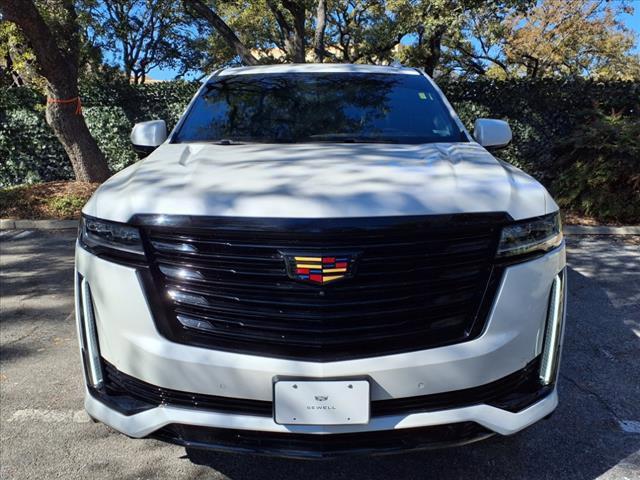 used 2021 Cadillac Escalade ESV car, priced at $62,998