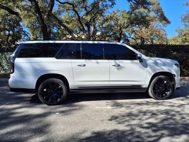 used 2021 Cadillac Escalade ESV car, priced at $62,998