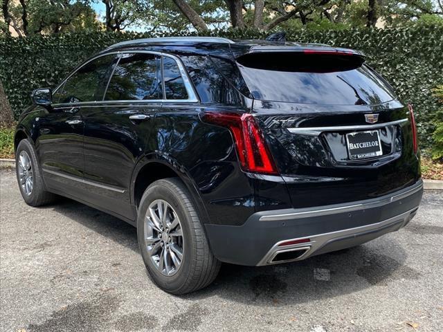 used 2021 Cadillac XT5 car, priced at $25,911